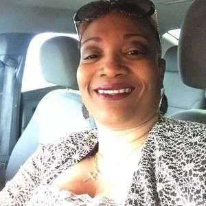 Meet your Posher, Teresa